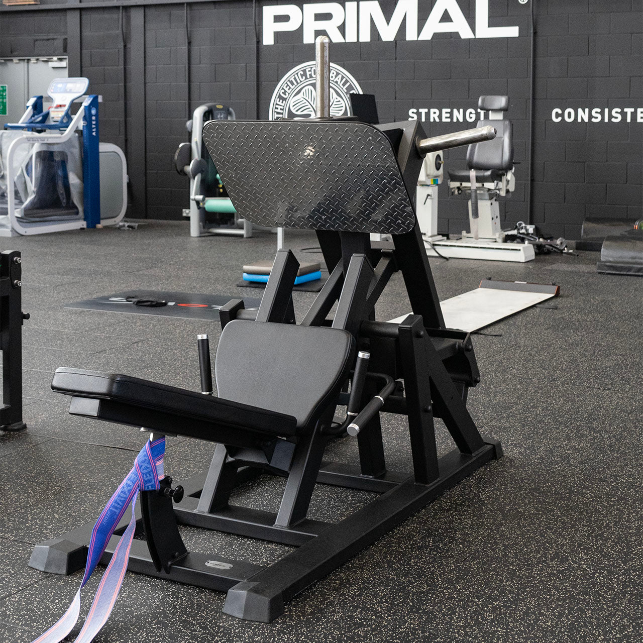 Plate Loading ISO Incline Leg Press