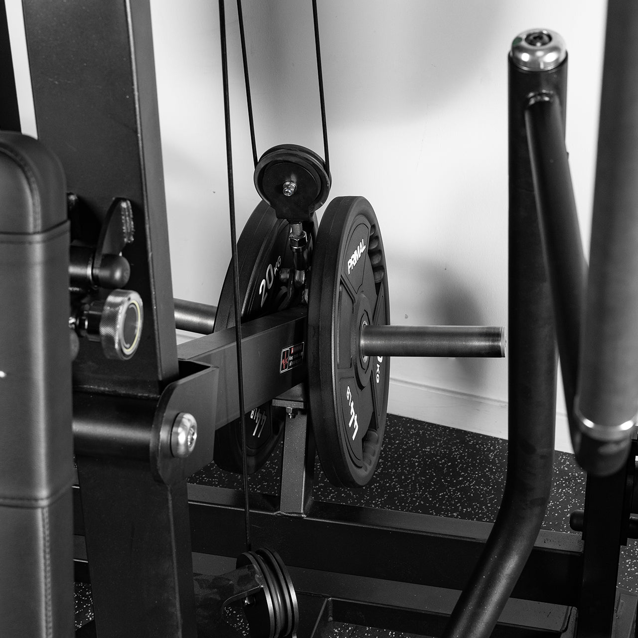 Plate Loaded Seated Pec Fly