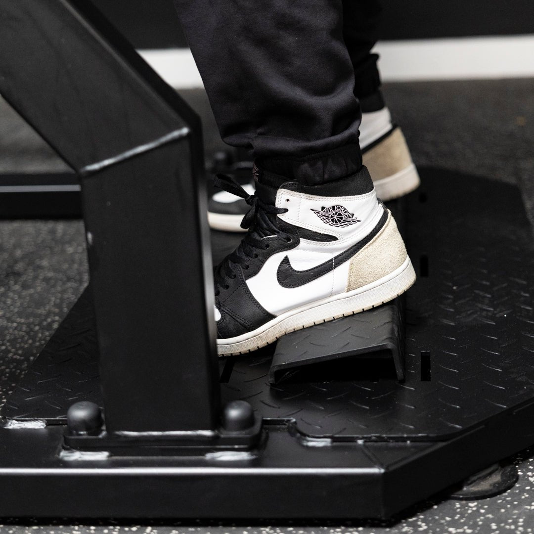 Plate Loading ISO Power Squat